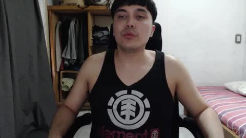 Snapshot of hotbaby6900 chatting on December 5, 3:30 pm hotbaby6900 online show from December 5, 3:30 pm