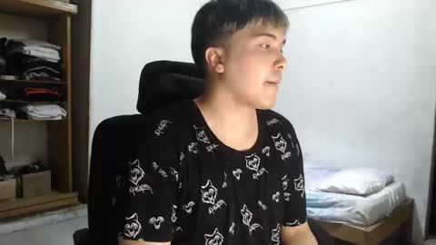 hotbaby6900 online show from February 2, 5:11 pm