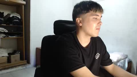 hotbaby6900 online show from February 6, 4:32 pm