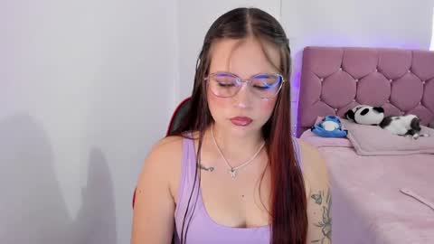 Snapshot of hotbbcwife chatting on April 14, 8:26 pm lesly and ander online show from April 14, 8:26 pm