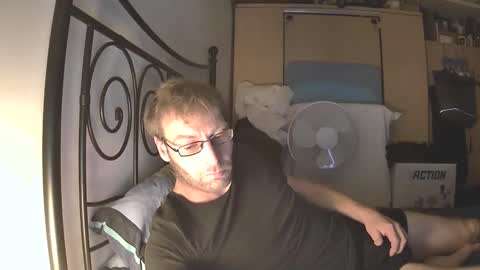 hotbilly_39 online show from September 25, 8:56 pm