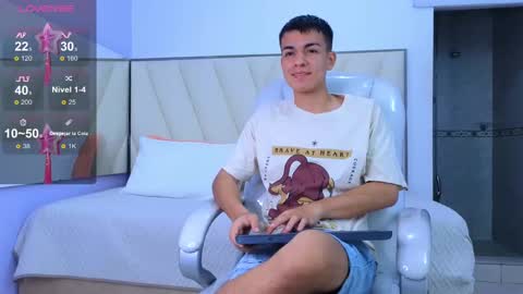 hotboy21_ online show from September 23, 3:31 am