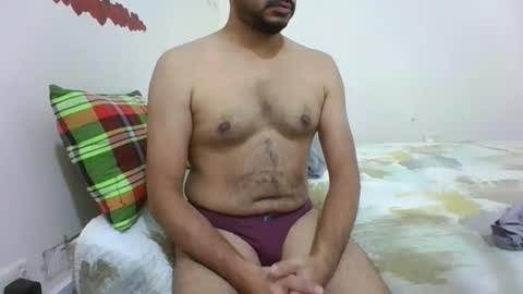 Hotboy8677 online show from November 4, 7:40 am