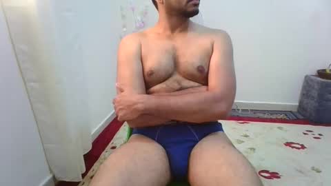 Snapshot of hotboy8677 chatting on April 9, 7:25 am Hotboy8677 online show from April 9, 7:25 am