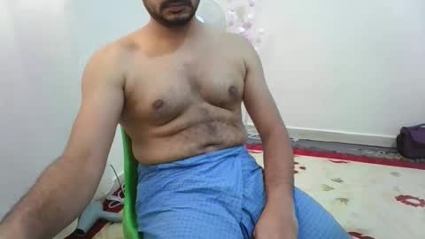 Snapshot of hotboy8677 chatting on April 18, 8:51 am Hotboy8677 online show from April 18, 8:51 am