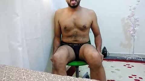 Snapshot of hotboy8677 chatting on April 29, 12:31 pm Hotboy8677 online show from April 29, 12:31 pm