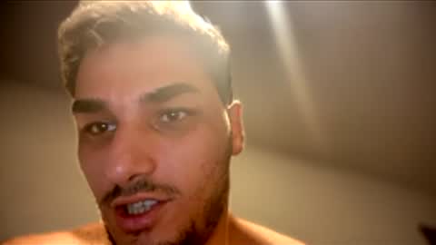 Snapshot of hotboybr011 chatting on March 14, 7:14 am hotboybr011 online show from March 14, 7:14 am