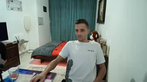 Hotboyshorny online show from February 2, 2:38 pm