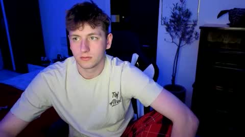 Hotboyshorny online show from April 26, 10:57 am