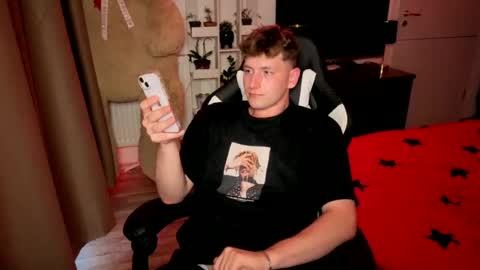 Hotboyshorny online show from August 6, 5:26 pm