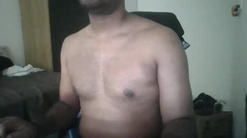 Snapshot of hotbrownman123 chatting on April 20, 8:28 am Jos online show from April 20, 8:28 am