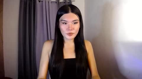 Snapshot of hotbunnyrainx chatting on October 26, 3:18 pm rain online show from October 26, 3:18 pm