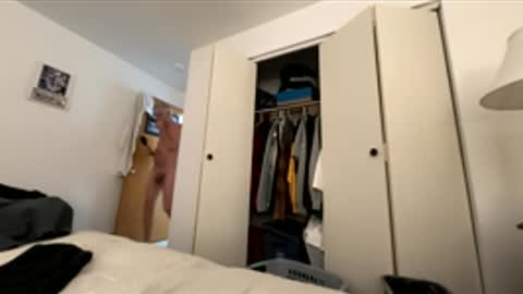 Snapshot of hotbuns69_ chatting on December 2, 10:31 am hotbuns69_ online show from December 2, 10:31 am