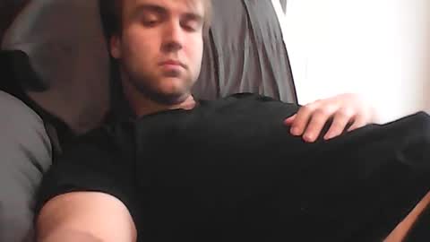 hotcanadianguy94 online show from July 4, 2:29 am