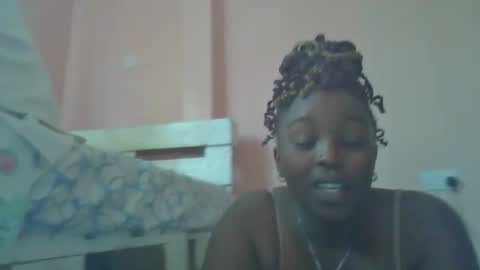 Snapshot of hotcandie1 chatting on October 26, 1:50 pm hotcandie1 online show from October 26, 1:50 pm