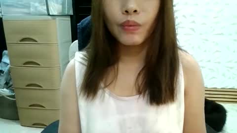 hotchick2099 online show from March 28, 3:00 pm