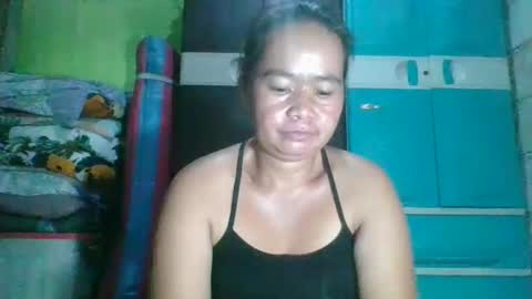 Snapshot of hotchicks4uxx chatting on January 25, 9:46 pm hotchicks4uxx online show from January 25, 9:46 pm