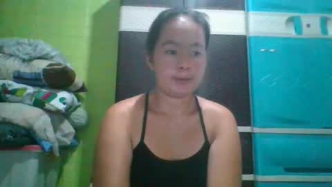 Snapshot of hotchicks4uxx chatting on February 6, 11:04 pm hotchicks4uxx online show from February 6, 11:04 pm