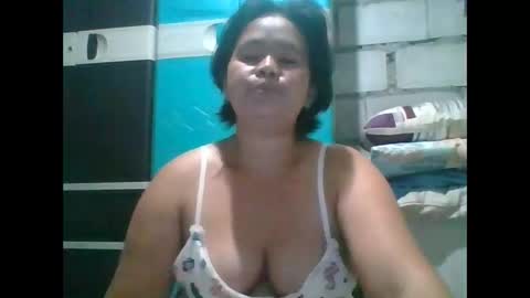 hotchicks4uxx online show from January 13, 1:16 pm