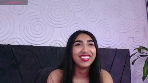 hotcouple_game online show from January 29, 7:57 am