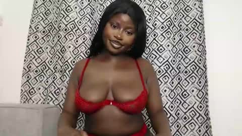 Hotcurvykeisha online show from October 26, 10:58 pm