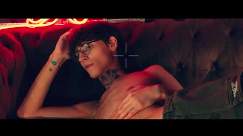 Snapshot of hotdogswaitingaports chatting on March 27, 9:36 pm Archi Stewart online show from March 27, 9:36 pm