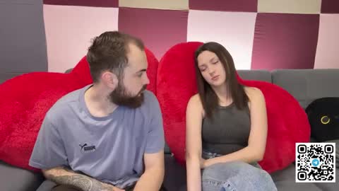 Max and Alina online show from May 6, 8:14 pm