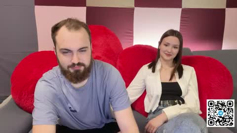 Max and Alina online show from May 17, 6:37 pm