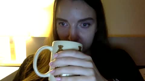 Snapshot of hoteffy chatting on December 2, 9:17 pm effy online show from December 2, 9:17 pm