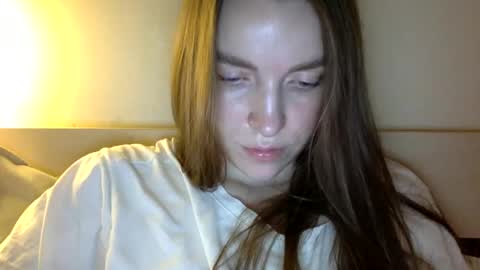 Snapshot of hoteffy chatting on March 1, 3:38 pm effy online show from March 1, 3:38 pm