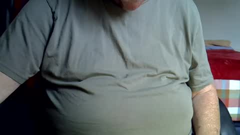 hotejok online show from July 24, 1:31 pm