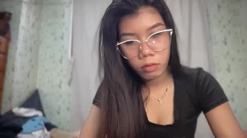 hotestpinayxxx online show from April 8, 3:39 am