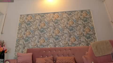 hotfallingdevil online show from October 7, 12:02 pm