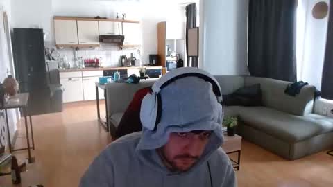 Snapshot of hotfilled chatting on October 19, 12:06 pm Mephisto667 online show from October 19, 12:06 pm