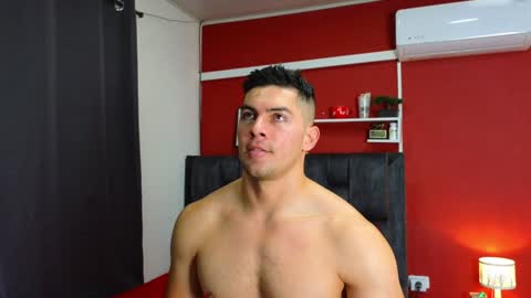 felipe  marcello online show from January 18, 12:02 am