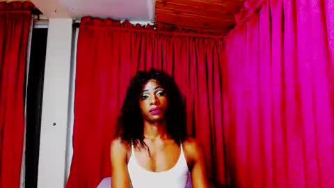 hotgee2025 online show from January 11, 8:32 pm
