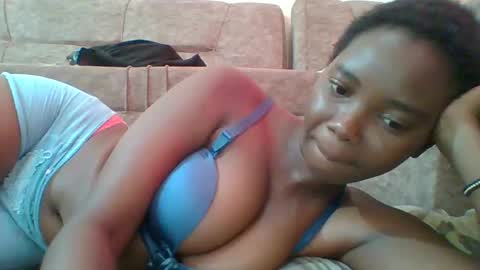 Queen online show from February 26, 6:58 am