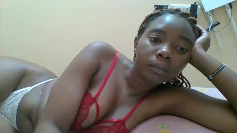 Queen online show from October 14, 5:30 am