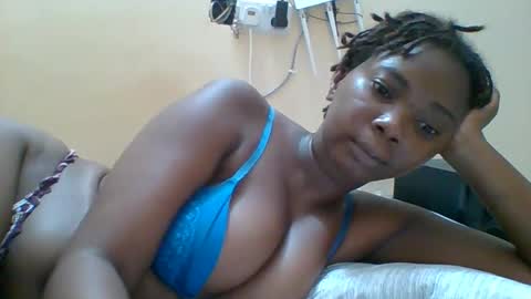 Queen online show from February 26, 9:25 pm