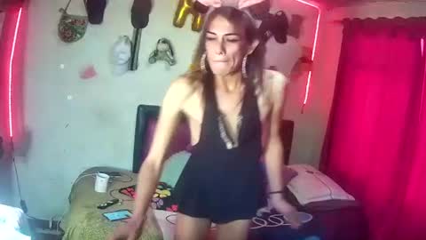 Snapshot of hotgui84 chatting on March 24, 4:56 pm hotgui84 online show from March 24, 4:56 pm