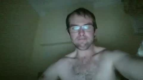 hotguymmmm online show from February 11, 2:46 am