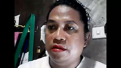 Snapshot of hothadjiee chatting on October 8, 10:24 am hardfuckerxxxxx online show from October 8, 10:24 am