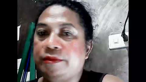 Snapshot of hothadjiee chatting on October 17, 9:12 am hardfuckerxxxxx online show from October 17, 9:12 am