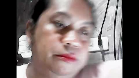 Snapshot of hothadjiee chatting on October 29, 9:33 am hardfuckerxxxxx online show from October 29, 9:33 am