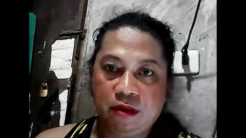 Snapshot of hothadjiee chatting on November 27, 9:11 am hardfuckerxxxxx online show from November 27, 9:11 am