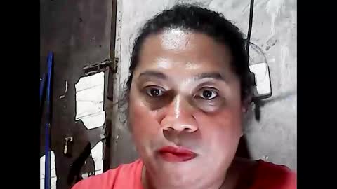 Snapshot of hothadjiee chatting on December 5, 9:40 am hardfuckerxxxxx online show from December 5, 9:40 am