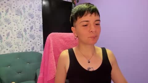 hannah online show from October 18, 2:03 am