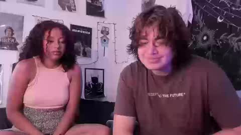 Sam and Nico online show from September 16, 3:24 pm