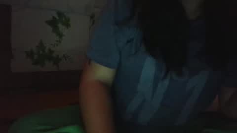 hotiemorenagurl18 online show from January 13, 6:08 am