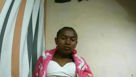 veronique online show from October 5, 10:35 am